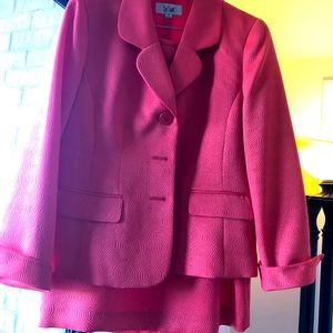 2 piece Le Suit Peach suit